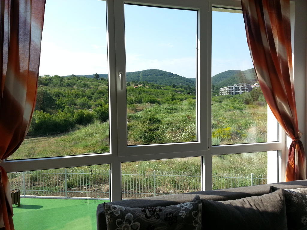 Menada Butterfly Apartment Sveti Vlas Bilik gambar